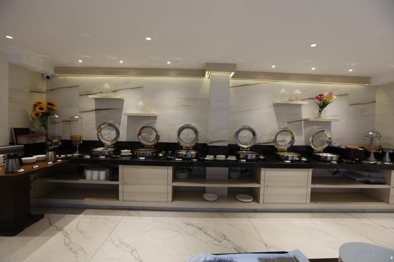 Artistry Suites Калангут Экстерьер фото