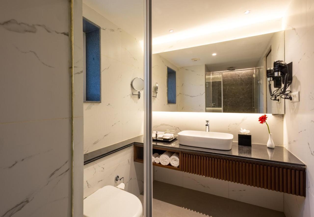 Artistry Suites Калангут Экстерьер фото