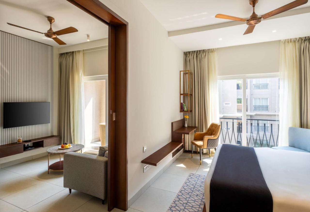 Artistry Suites Калангут Экстерьер фото